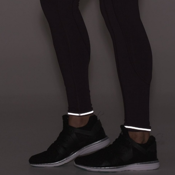 SOLD Lululemon ATRP II Pant, 28" - Picture 8 of 8